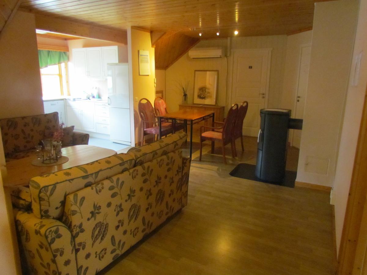 Boazovazzi Motel เลอดิงเกน ภายนอก รูปภาพ