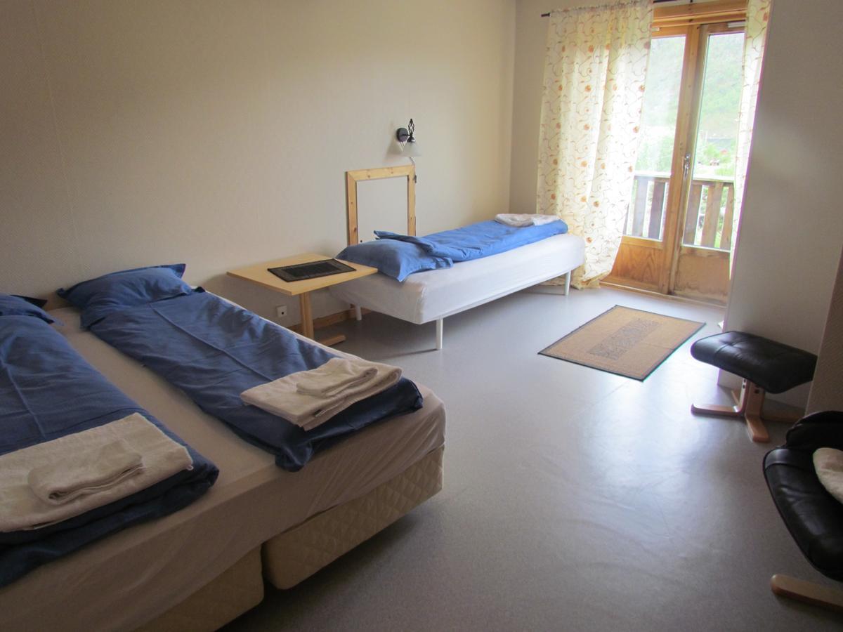 Boazovazzi Motel เลอดิงเกน ภายนอก รูปภาพ