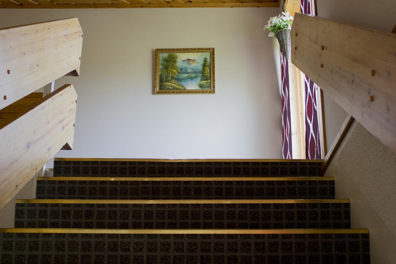 Boazovazzi Motel เลอดิงเกน ภายนอก รูปภาพ